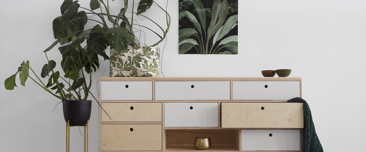 drewniana szafka rtv komoda ze sklejki plywood sklejka living room tv uunit cabinet drawers scandi