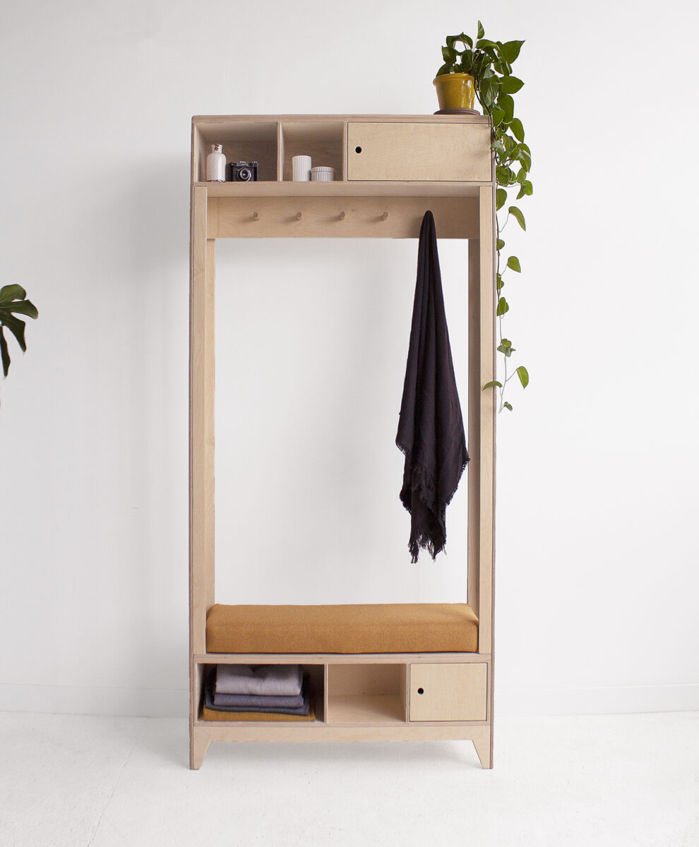 wood republic drewniany wieszak z siedziskiem poduchą z drewna sklejki do przedpokoju korytarza
